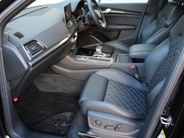 ＳＱ５ ベースグレード　車検令和９年５月／ナッパレザー／コンフォートＰ／レザーＰ／地デジＴＶ／ハンドルヒーター／赤キャリパー／マトリクスＬＥＤライト／パークアシスト／アダプティブクルコン／バーチャルコックピット／１オナ／禁煙（4枚目）