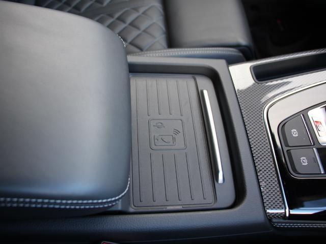 ＳＱ５ ベースグレード　車検令和９年５月／ナッパレザー／コンフォートＰ／レザーＰ／地デジＴＶ／ハンドルヒーター／赤キャリパー／マトリクスＬＥＤライト／パークアシスト／アダプティブクルコン／バーチャルコックピット／１オナ／禁煙（22枚目）