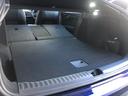リアシートを倒せばさらに広大なスペースが！