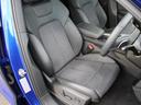 スポーツシート！前席２座席と後席２座席にはシートヒーターを装備！