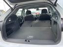 リアシートを倒せばさらに広大なスペースが！