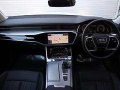 高度な訓練、教育を受けたＡｕｄｉ専任メカニックが、１００項目にもおよぶ精密な点検を実施いたします。 4