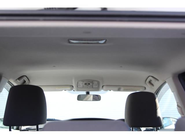 プリウス S 社外メモリーナビ フルセグTV TOM’Sシフトポジションスイッチ 社外16インチAW LEDヘッドライト Bluetooth接続 プッシュスタート オートライト ETC CD・DVD再生 電格ミラー(16枚目)