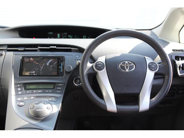 プリウス S 社外メモリーナビ フルセグTV TOM’Sシフトポジションスイッチ 社外16インチAW LEDヘッドライト Bluetooth接続 プッシュスタート オートライト ETC CD・DVD再生 電格ミラー(19枚目)