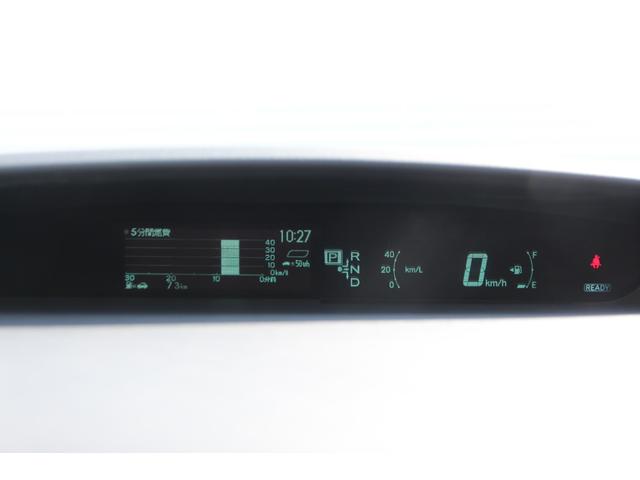 プリウス S 社外メモリーナビ フルセグTV TOM’Sシフトポジションスイッチ 社外16インチAW LEDヘッドライト Bluetooth接続 プッシュスタート オートライト ETC CD・DVD再生 電格ミラー(20枚目)