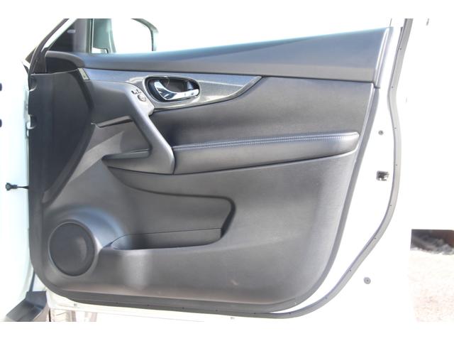 エクストレイル 20Xtt エマージェンシーブレーキパッケージ 純正SDナビ フルセグTV 全周囲カメラ スマートキー ETC 電動リアゲート オートクルコン ミュージックサーバー Bluetooth接続 社外ドライブレコーダー シートヒーター オートライト(31枚目)