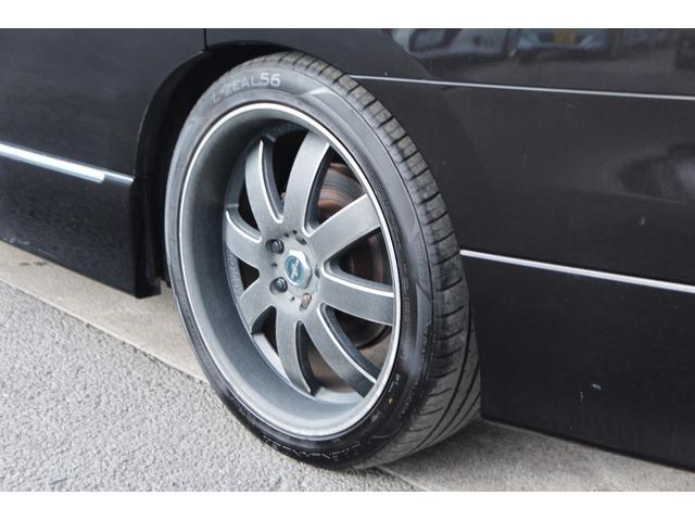 エルグランド ２５０ハイウェイスター　ＴＥＩＮ製車高調　後席モニター　社外２０インチＡＷ　両側パワースライドドア　純正メモリーナビ　フルセグ　バックカメラ　オートクルーズ　ハーフレザーシート　ＣＤ・ＤＶＤ再生　ＬＥＤヘッドライト　ＥＴＣ（27枚目）