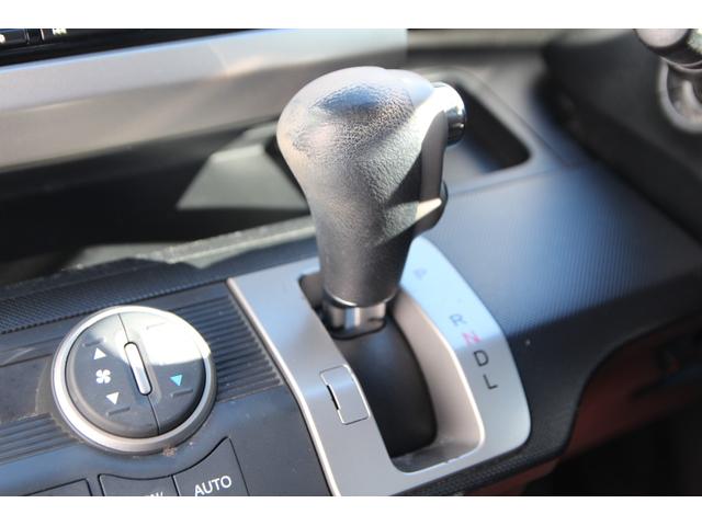 フリード G ジャストセレクション 純正メモリーナビ 後席モニター フルセグTV 両側パワースライドドア Bluetooth接続 バックカメラ 3列シート CD・DVD再生 オートライト 社外14インチAW(15枚目)