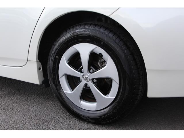 プリウス S 純正ナビ ワンセグTV バックカメラ スマートキー Bluetooth ディスチャージヘッドライト 純正15インチアルミホイール(24枚目)