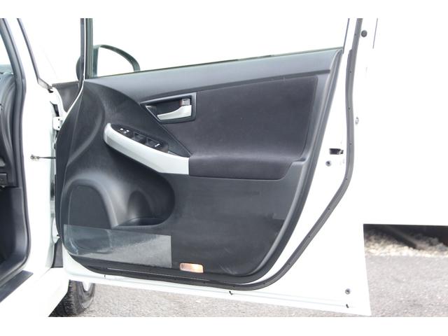 プリウス S 純正ナビ ワンセグTV バックカメラ スマートキー Bluetooth ディスチャージヘッドライト 純正15インチアルミホイール(33枚目)