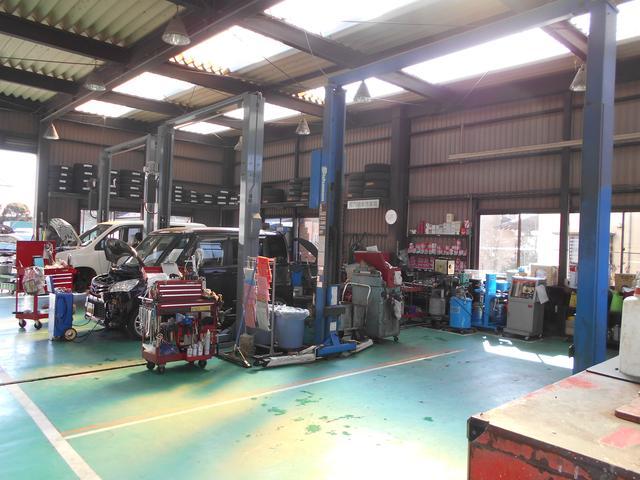 ワゴンRスティングレー リミテッドII CDオーディオ スマートキー ETC シートヒーター 電動格納ミラー 純正アルミホイール(42枚目)