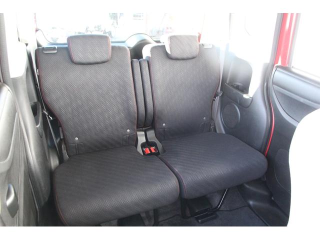 Ｎ－ＢＯＸカスタム ２トーンカラースタイル　Ｇ・Ａパッケージ　衝突被害軽減ブレーキ　純正ＨＤＤナビ　フルセグＴＶ　両側スライド片側電動ドア　スマートキー　ＨＩＤヘッドライト　純正アルミホイール（16枚目）