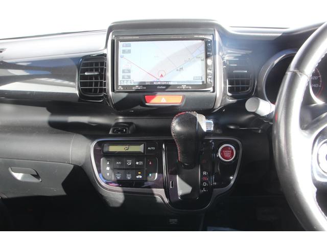 Ｎ－ＢＯＸカスタム ２トーンカラースタイル　Ｇ・Ａパッケージ　衝突被害軽減ブレーキ　純正ＨＤＤナビ　フルセグＴＶ　両側スライド片側電動ドア　スマートキー　ＨＩＤヘッドライト　純正アルミホイール（29枚目）