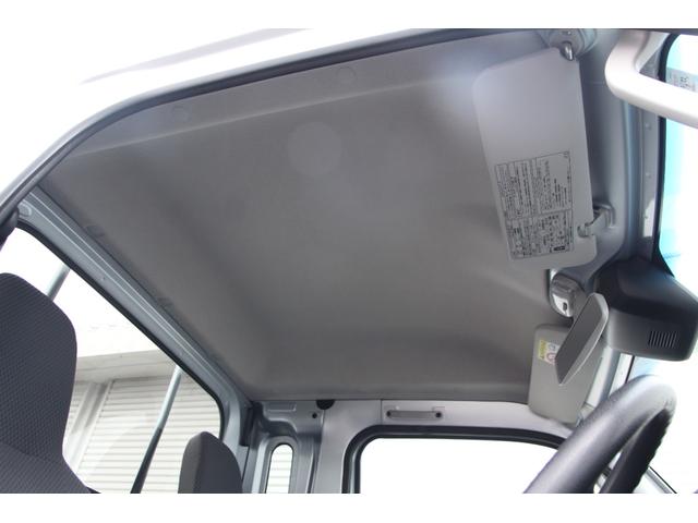 サンバートラック グランドキャブスマートアシスト　４ＷＤ　衝突軽減ブレーキ　純正キーレス　ＬＥＤヘッドライト（16枚目）