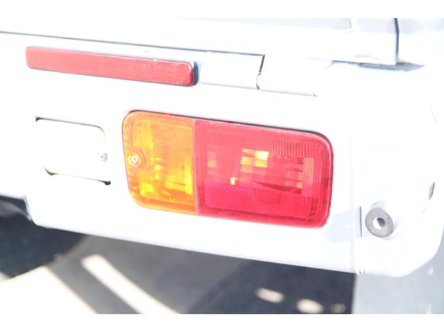 サンバートラック グランドキャブスマートアシスト　４ＷＤ　衝突軽減ブレーキ　純正キーレス　ＬＥＤヘッドライト（28枚目）