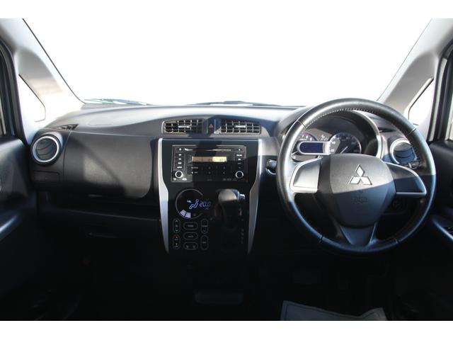 ｅＫカスタム Ｔ　４ＷＤ　ＣＤオーディオ　バックカメラ　スマートキー　シートヒーター　ＨＩＤヘッドライト　純正アルミホイール　電動格納ミラー（6枚目）