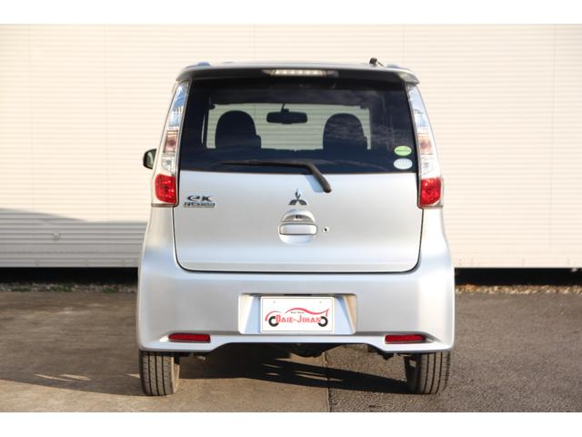 ｅＫカスタム Ｔ　４ＷＤ　ＣＤオーディオ　バックカメラ　スマートキー　シートヒーター　ＨＩＤヘッドライト　純正アルミホイール　電動格納ミラー（12枚目）