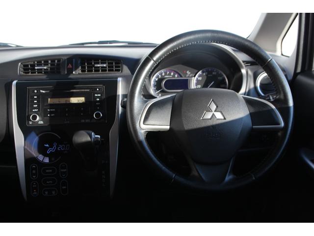 ｅＫカスタム Ｔ　４ＷＤ　ＣＤオーディオ　バックカメラ　スマートキー　シートヒーター　ＨＩＤヘッドライト　純正アルミホイール　電動格納ミラー（19枚目）