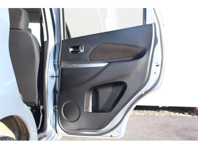 ｅＫカスタム Ｔ　４ＷＤ　ＣＤオーディオ　バックカメラ　スマートキー　シートヒーター　ＨＩＤヘッドライト　純正アルミホイール　電動格納ミラー（32枚目）