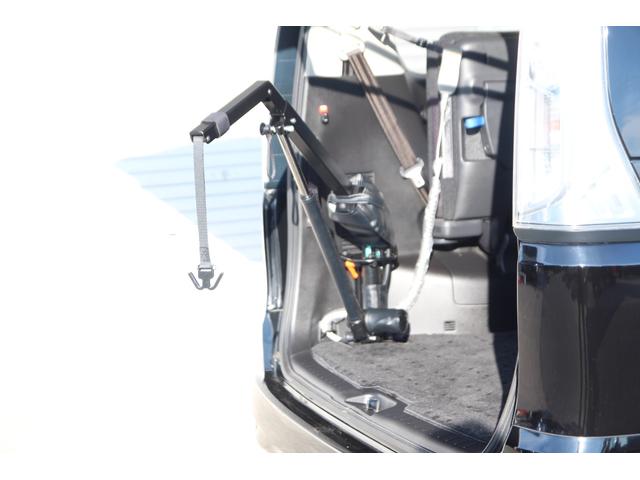 セレナ ハイウェイスター S-ハイブリッド Vセレクション 車イス収納装置付車 ウィンチア80kg リヤハッチ電動装置 両側パワースライドドア 純正ナビ フルセグTV バックカメラ ETC 社外17インチアルミホイール(23枚目)