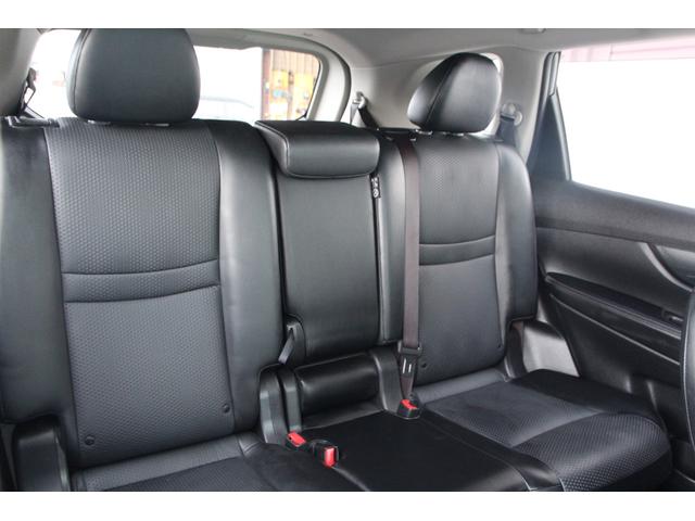 エクストレイル ２０Ｘｔｔ　エマージェンシーブレーキパッケージ　４ＷＤ　衝突軽減ブレーキ　全周囲カメラ　電動リアゲート　純正メモリーナビ　フルセグＴＶ　スマートキー　ＥＴＣ　シートヒーター　オートライト　電動格納ミラー（18枚目）