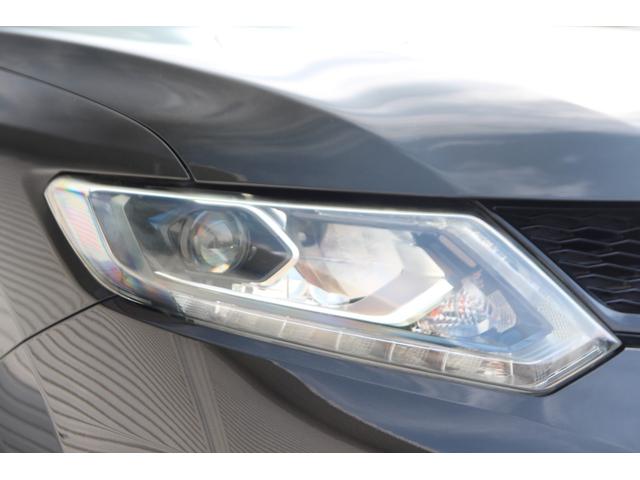 エクストレイル ２０Ｘｔｔ　エマージェンシーブレーキパッケージ　４ＷＤ　衝突軽減ブレーキ　全周囲カメラ　電動リアゲート　純正メモリーナビ　フルセグＴＶ　スマートキー　ＥＴＣ　シートヒーター　オートライト　電動格納ミラー（26枚目）