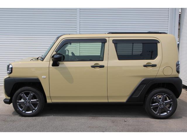 タフト Ｇ　ダーククロムベンチャー　純正フロアマット＆ドアバイザー　届出済未使用車　スマアシ　バックカメラ　スカイフィールトップ　ＡＣＣ　ＬＥＤヘッドライト　純正１５インチアルミホイール（9枚目）