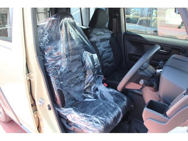 タフト Ｇ　ダーククロムベンチャー　純正フロアマット＆ドアバイザー　届出済未使用車　スマアシ　バックカメラ　スカイフィールトップ　ＡＣＣ　ＬＥＤヘッドライト　純正１５インチアルミホイール（16枚目）