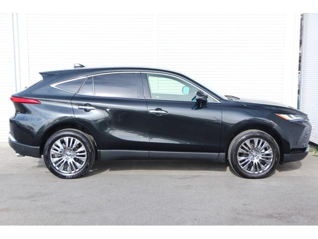 ハリアー Ｚ　レザーパッケージ　ＪＢＬプレミアサウンド　デジタルインナーミラー　ＯＰカラー　全周囲カメラ　１２．３ｉｎディスプレイオーディオ　寒冷地仕様　パワーバックドア　４ＷＤ　ＡＣＣ　Ｂｌｕｅｔｏｏｔｈ　純正ＡＷ　ＥＴＣ　ＱＩ（8枚目）