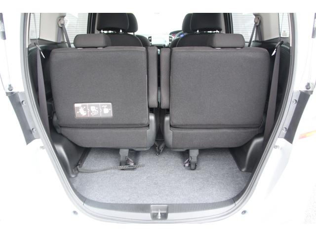 フリード Ｇ　ジャストセレクション　ギャザーズナビ　ワンセグＴＶ　バックモニター　左パワ－スライドドア　ＥＴＣ　ディスチャージヘッドライト　キーフリー（23枚目）