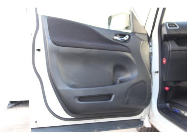 セレナ ハイウェイスター　Ｓ－ハイブリッド　純正メモリーナビ　フルセグＴＶ　バックカメラ　アルパイン後席フリップダウンモニター　ＥＴＣ　両側パワースライドドア　クルーズコントロール　Ｂｌｕｅｔｏｏｔｈ　インテリキー　純正１６インチアルミホイール（39枚目）