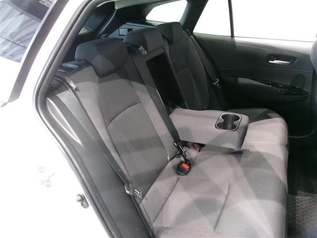 カローラツーリング ハイブリッド　Ｇ　４ＷＤ　フルセグ　ミュージックプレイヤー接続可　バックカメラ　衝突被害軽減システム　ＥＴＣ　ドラレコ　ＬＥＤヘッドランプ　ワンオーナー（15枚目）