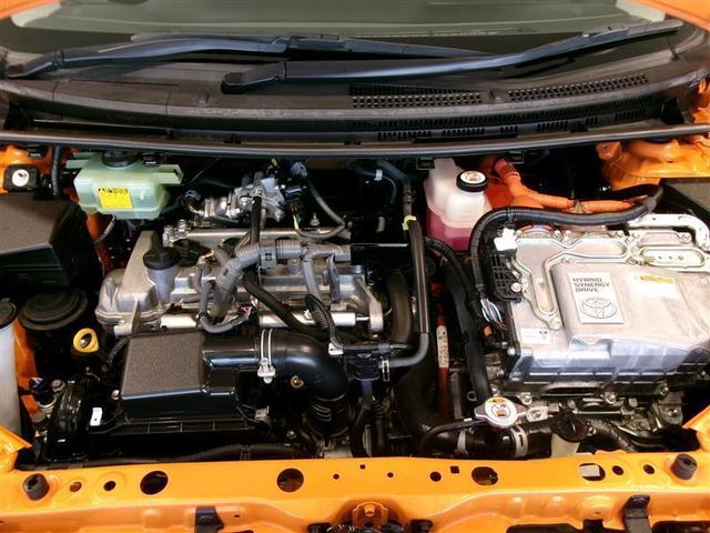 アクア クロスオーバー フルセグ メモリーナビ DVD再生 バックカメラ 衝突被害軽減システム ETC 記録簿 キーレスエントリー スマートキー 横滑り防止装置(20枚目)