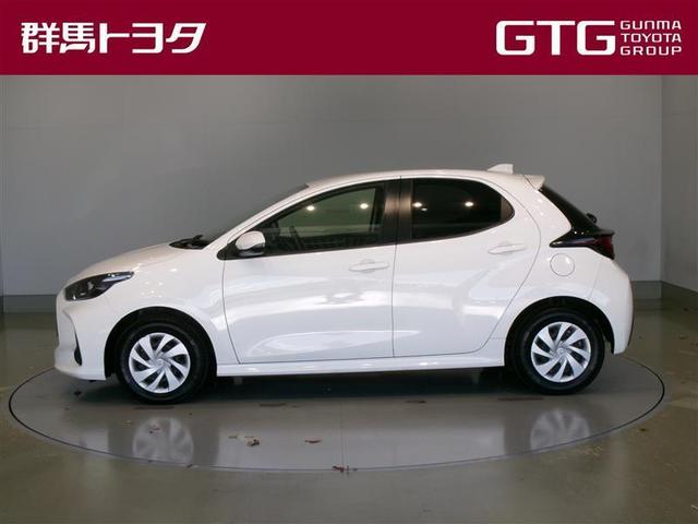 ヤリス ハイブリッドＸ　メモリーナビ　ミュージックプレイヤー接続可　バックカメラ　衝突被害軽減システム　ＥＴＣ　記録簿（2枚目）