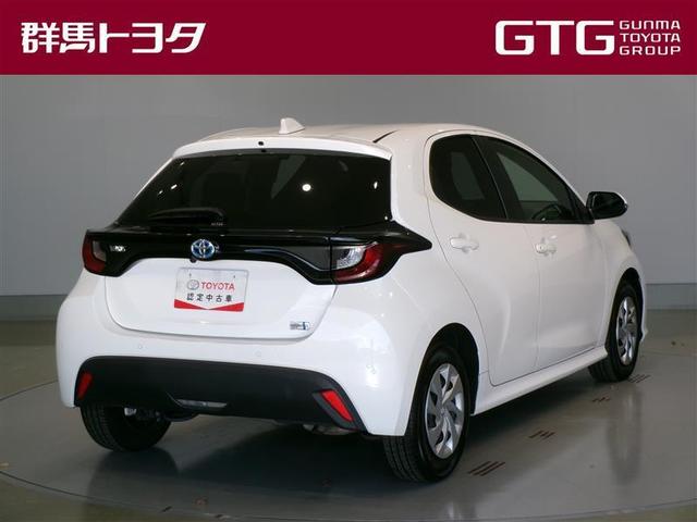 ヤリス ハイブリッドＸ　メモリーナビ　ミュージックプレイヤー接続可　バックカメラ　衝突被害軽減システム　ＥＴＣ　記録簿（3枚目）