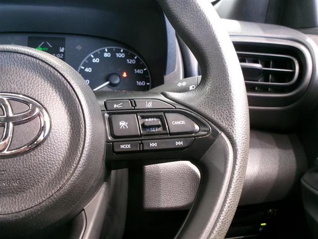 ヤリス ハイブリッドＸ　メモリーナビ　ミュージックプレイヤー接続可　バックカメラ　衝突被害軽減システム　ＥＴＣ　記録簿（11枚目）