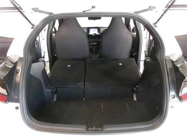 ヤリス ハイブリッドＸ　メモリーナビ　ミュージックプレイヤー接続可　バックカメラ　衝突被害軽減システム　ＥＴＣ　記録簿（17枚目）