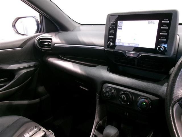 ヤリス Ｘ　メモリーナビ　ミュージックプレイヤー接続可　バックカメラ　衝突被害軽減システム　ＥＴＣ（10枚目）