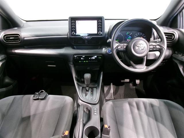 ヤリス ハイブリッドＸ　メモリーナビ　ミュージックプレイヤー接続可　バックカメラ　衝突被害軽減システム　ＥＴＣ　記録簿（4枚目）