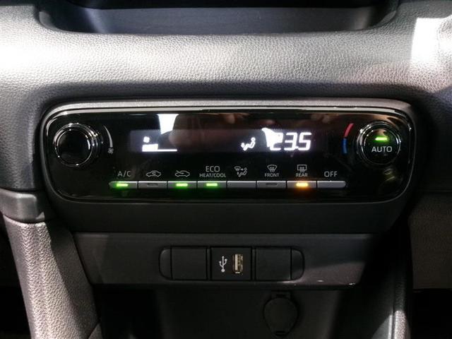 ヤリス ハイブリッドＸ　メモリーナビ　ミュージックプレイヤー接続可　バックカメラ　衝突被害軽減システム　ＥＴＣ　記録簿（9枚目）