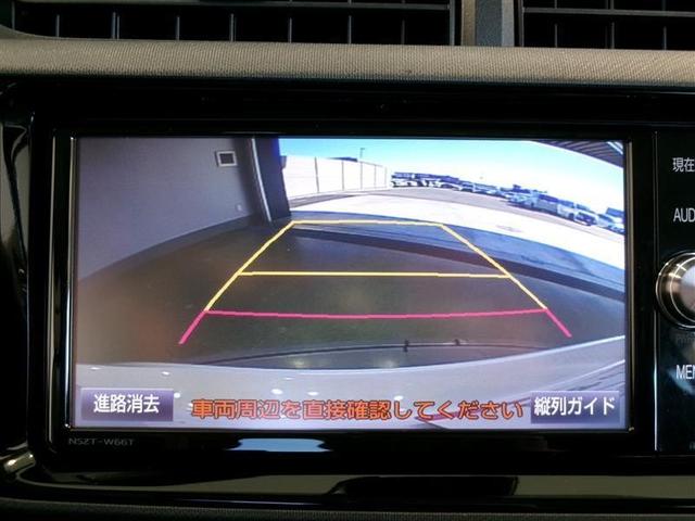 アクア Ｓスタイルブラック　フルセグ　メモリーナビ　スマートキー　ＤＶＤ再生　ＣＤ再生　バックカメラ　衝突被害軽減システム　ＬＥＤヘッドランプ　ワンオーナー　記録簿　盗難防止システム　運転席エアバック　助手席エアバック（8枚目）