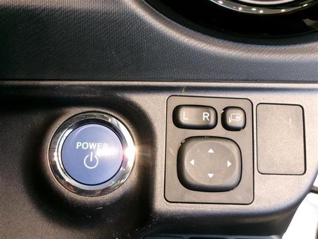 アクア Ｓスタイルブラック　フルセグ　メモリーナビ　スマートキー　ＤＶＤ再生　ＣＤ再生　バックカメラ　衝突被害軽減システム　ＬＥＤヘッドランプ　ワンオーナー　記録簿　盗難防止システム　運転席エアバック　助手席エアバック（11枚目）