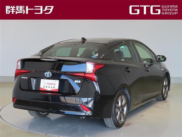 プリウス Ｓツーリングセレクション　フルセグ　メモリーナビ　ＤＶＤ再生　バックカメラ　ＥＴＣ　ＬＥＤヘッドランプ（3枚目）