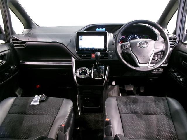 ヴォクシー ＺＳ　煌ＩＩＩ　フルセグ　メモリーナビ　ＤＶＤ再生　後席モニター　バックカメラ　衝突被害軽減システム　ＥＴＣ　両側電動スライド　ＬＥＤヘッドランプ　ウオークスルー　乗車定員７人　３列シート　ワンオーナー　記録簿（4枚目）