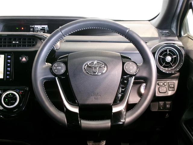 アクア クロスオーバー　グラム　フルセグ　メモリーナビ　ＤＶＤ再生　バックカメラ　衝突被害軽減システム　ＥＴＣ　ワンオーナー　記録簿（5枚目）