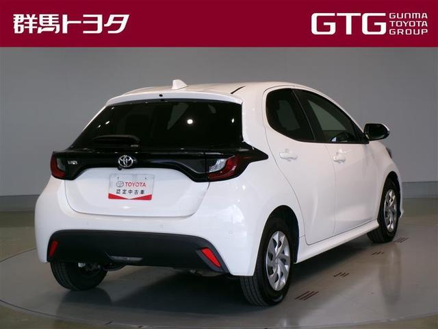 ヤリス Ｘ　メモリーナビ　ミュージックプレイヤー接続可　バックカメラ　衝突被害軽減システム　ＥＴＣ　記録簿（3枚目）