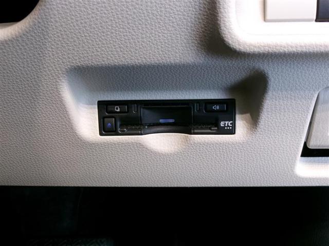 シエンタ ハイブリッドＺ　フルセグ　メモリーナビ　ミュージックプレイヤー接続可　後席モニター　バックカメラ　衝突被害軽減システム　ＥＴＣ　両側電動スライド　ＬＥＤヘッドランプ　乗車定員７人　３列シート　ワンオーナー　記録簿（11枚目）