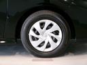 純正のスチールホイール＋ホイールキャップ装着車です。