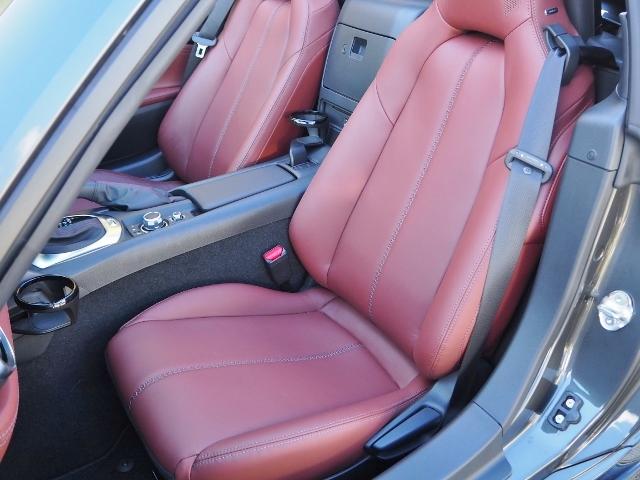 VS 走行0.8万キロ ワンオーナー禁煙車 セーフティパッケージ BOSE マツダコネクトナビ バックカメラ OPマツダスピードエアロ ナッパ革シート AT車(22枚目)