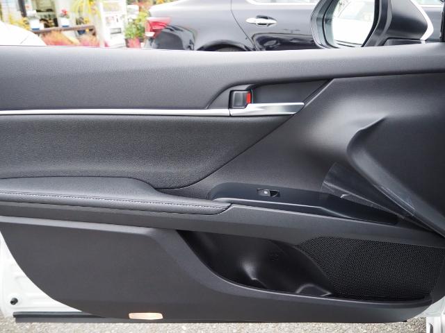 WSレザーパッケージ 走行0.7万キロ ワンオーナー 禁煙車 セーフティセンス OP・TRDエアロ OP・TRD19AW OP・BSM OP・JBLサウンド/メーカーSDナビ Bカメラ 黒革シート ドラレコ(50枚目)